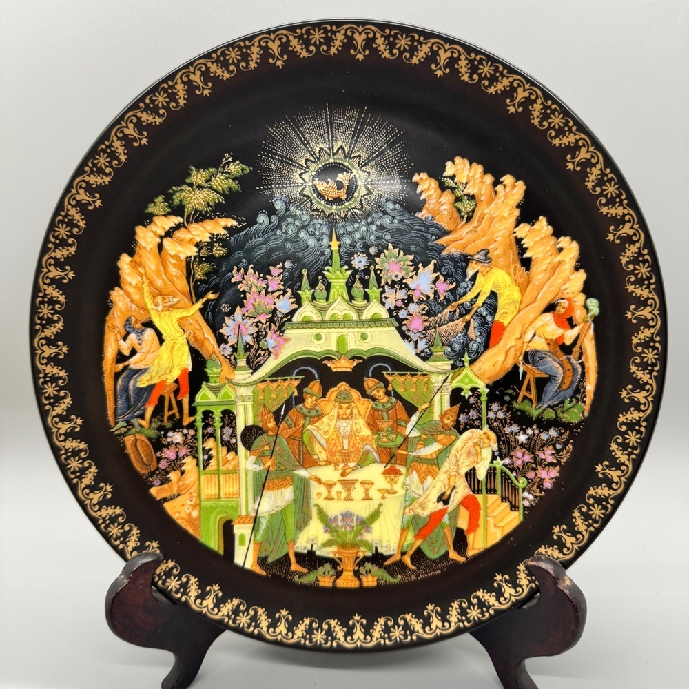 Tianex Collect Porcelain Plate No. 5, 1989 Russian Legends Fisherman Magic Fish